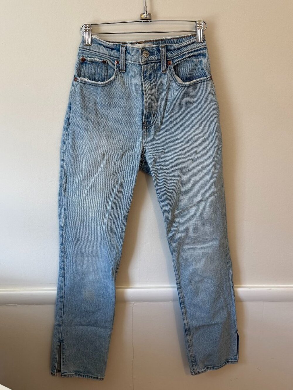 Abercrombie & Fitch The 90s Straight Ultra High Rise Lt Wash Jeans Side Slit 25